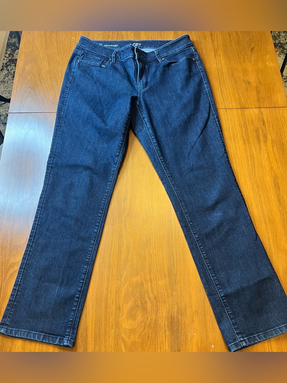LOFT Curvy Straight Leg Jeans Dark Wash Blue Denim - Size 31/12 (EUC)